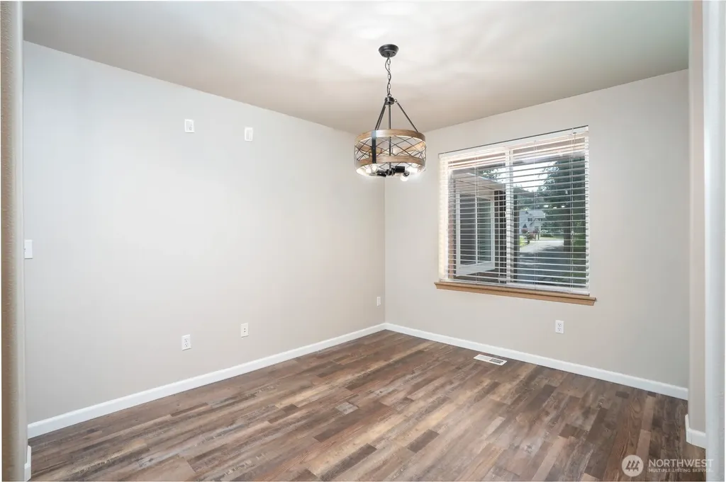 33110 27th Avenue E Roy WA 98580