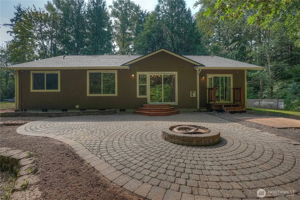 33110 27th Avenue E Roy WA 98580