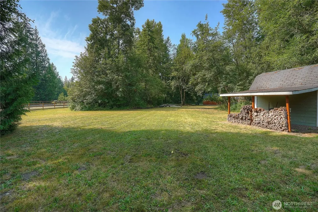 33110 27th Avenue E Roy WA 98580