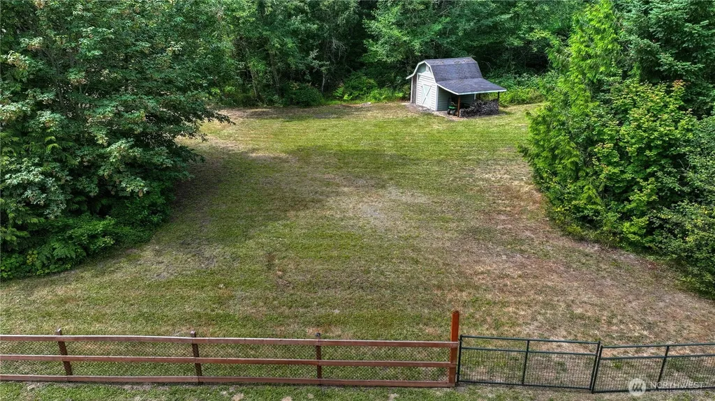 33110 27th Avenue E Roy WA 98580