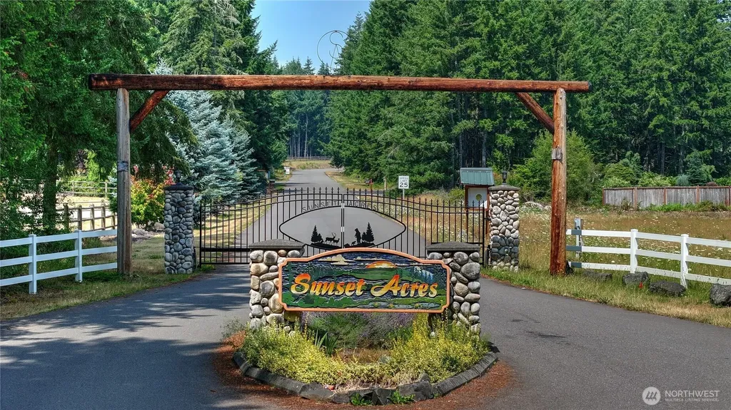 33110 27th Avenue E Roy WA 98580