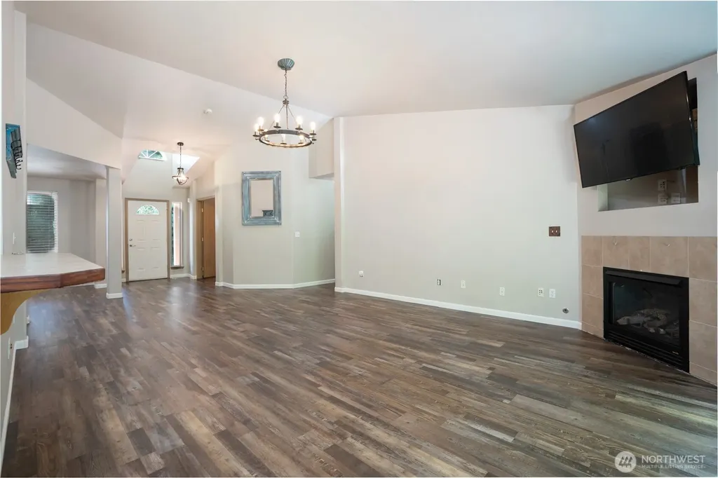 33110 27th Avenue E Roy WA 98580