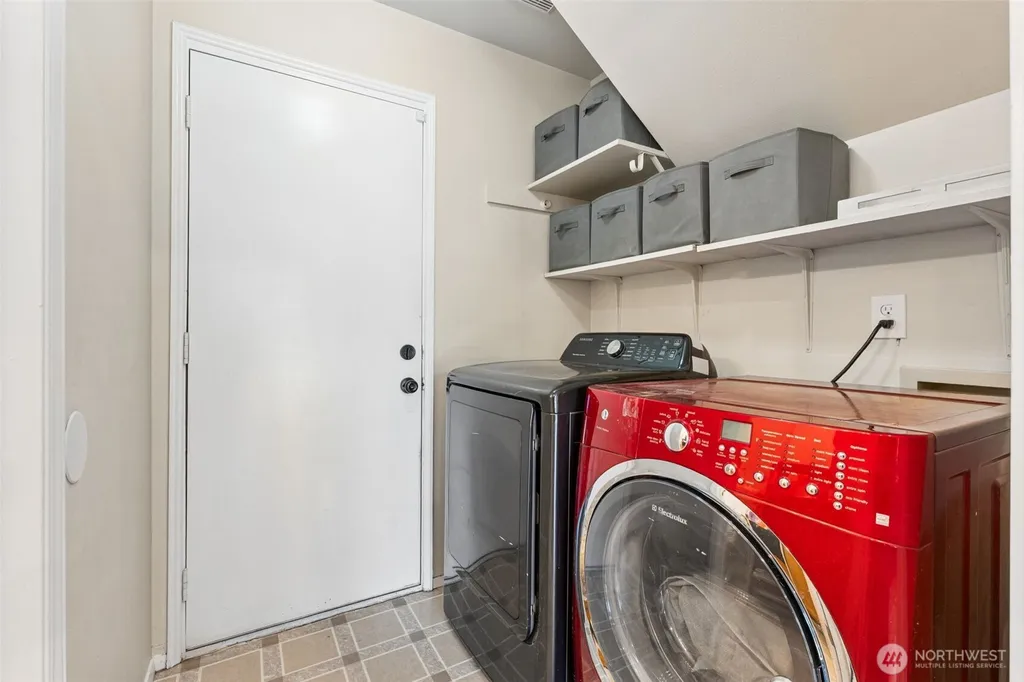 26011 188th Avenue SE Covington WA 98042