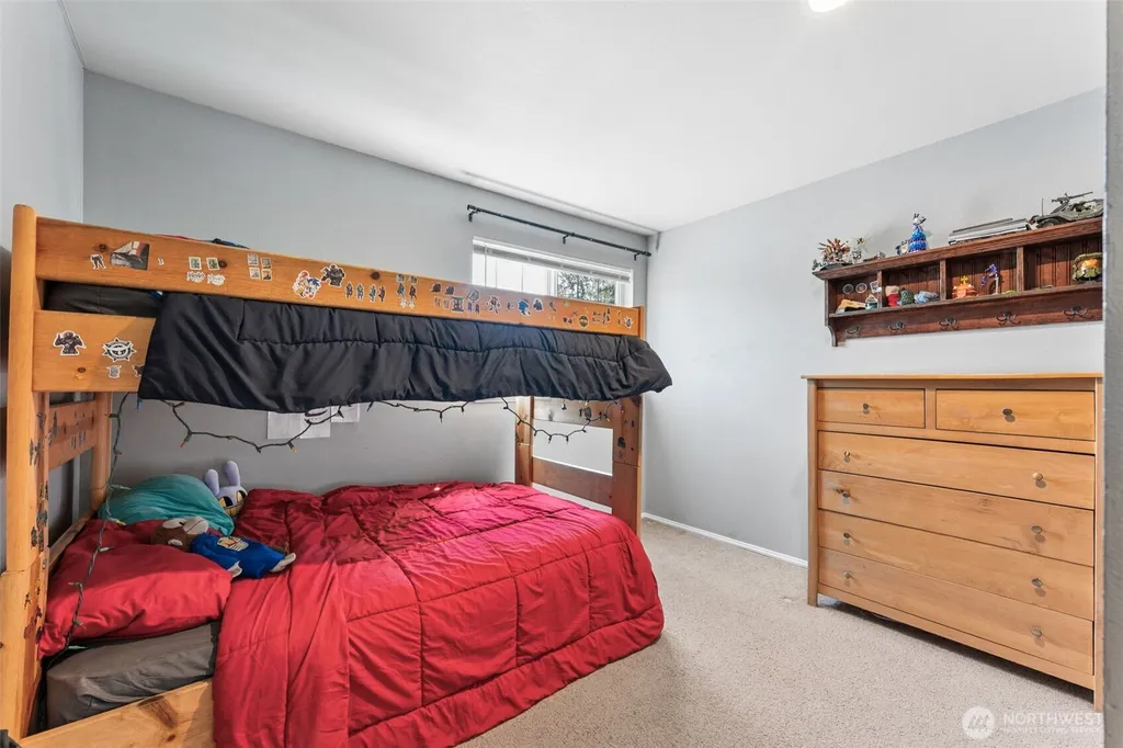 26011 188th Avenue SE Covington WA 98042