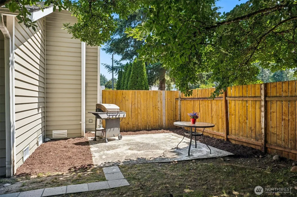 26011 188th Avenue SE Covington WA 98042