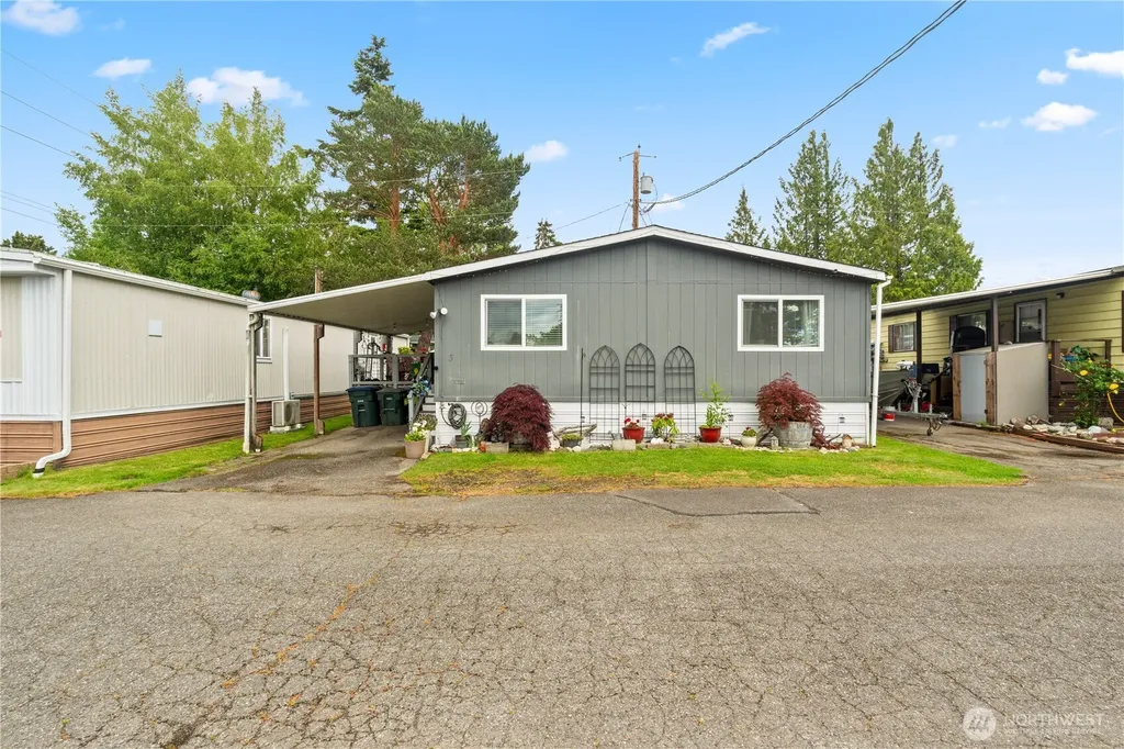 2400 Donovan Avenue Bellingham WA 98225