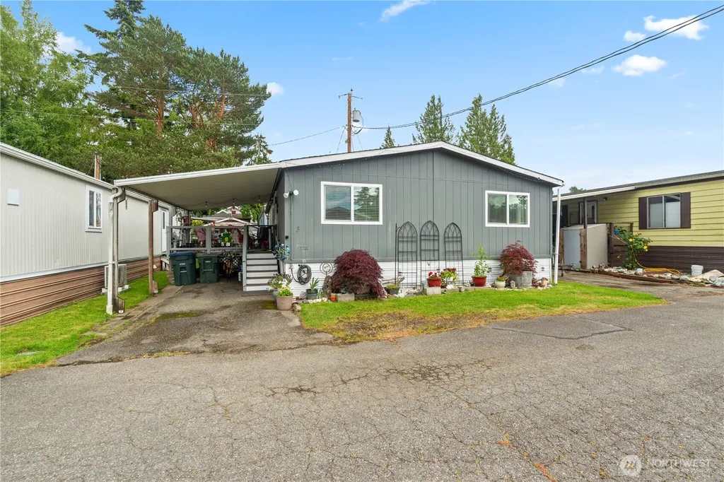 2400 Donovan Avenue Bellingham WA 98225