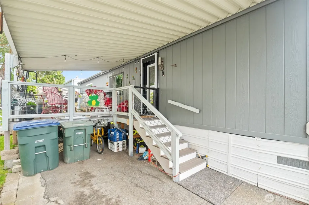 2400 Donovan Avenue Bellingham WA 98225