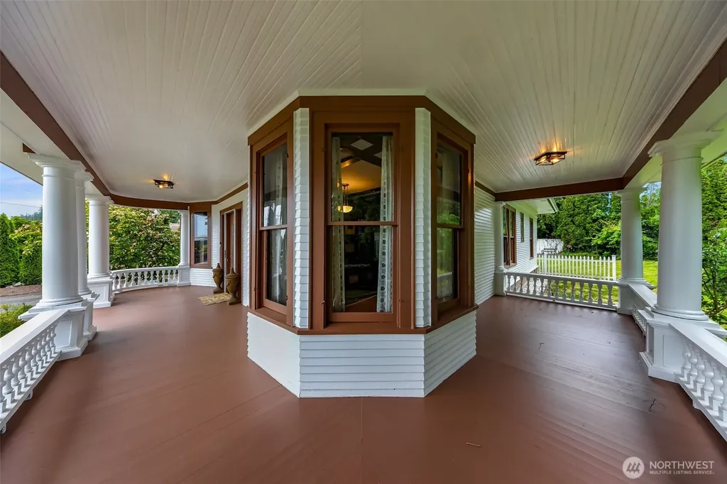 27116 82nd Dr NW Stanwood WA 98292