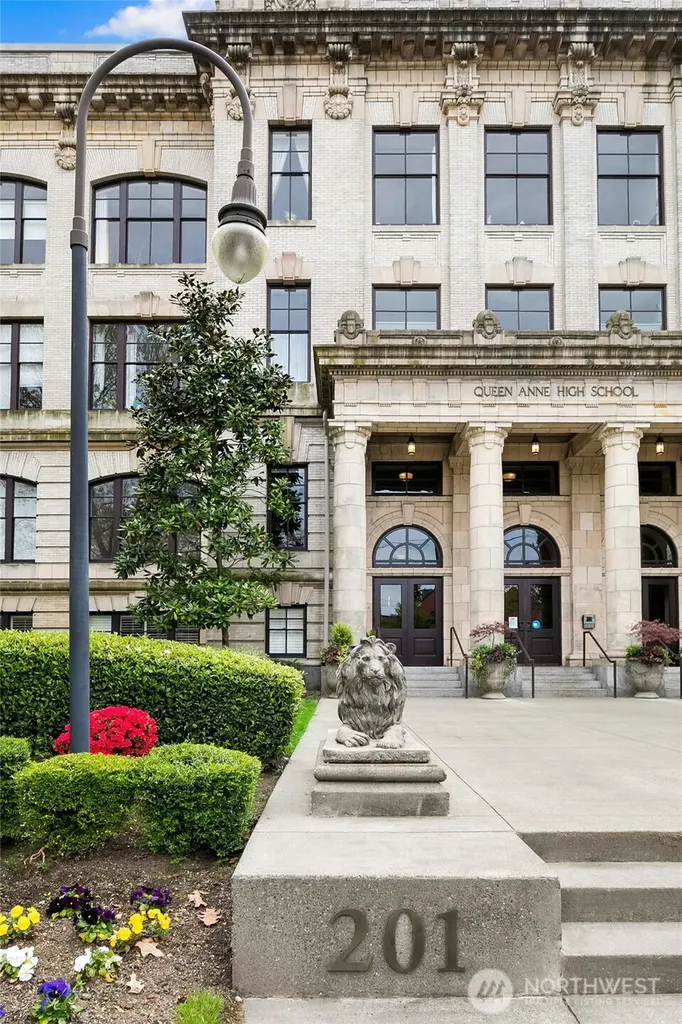 201 Galer Street Seattle WA 98109