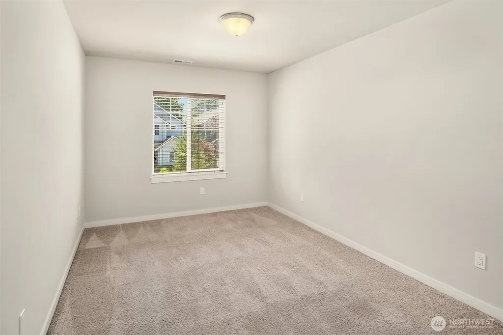213 157th Place SW Lynnwood WA 98087