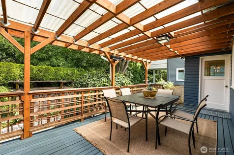 1914 3rd Avenue N Seattle WA 98109