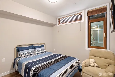 2220 W Woodin Chelan WA 98816