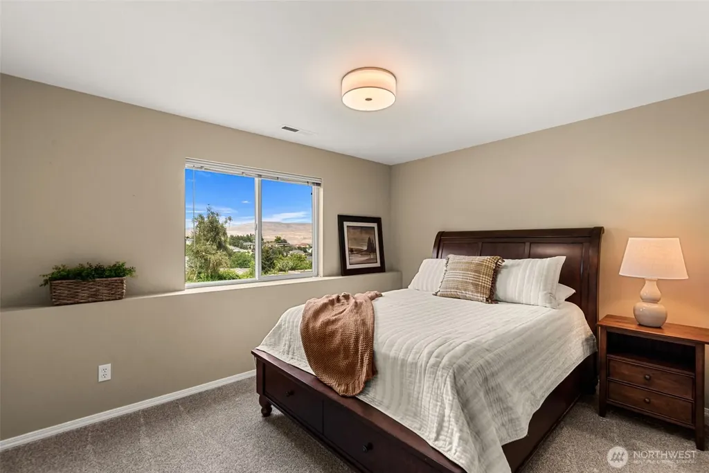 507 Day Road Wenatchee WA 98801