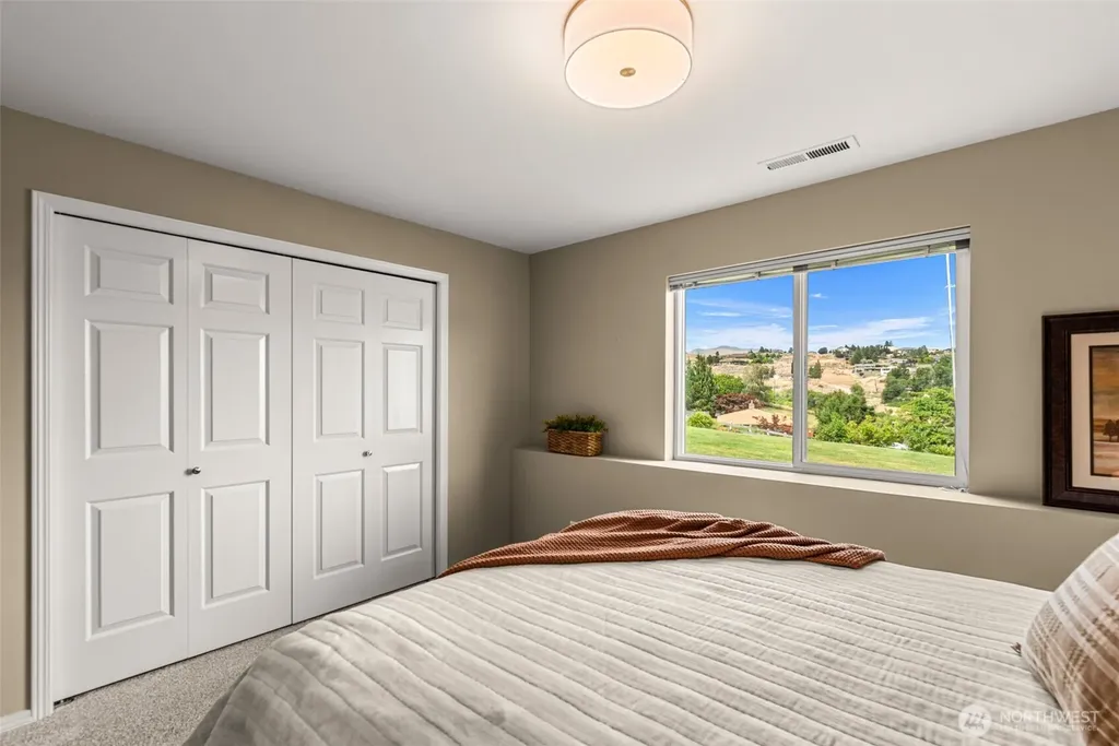 507 Day Road Wenatchee WA 98801