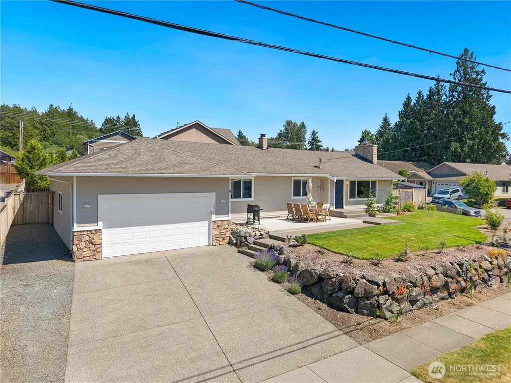 2915 79th Avenue NE Marysville WA 98270