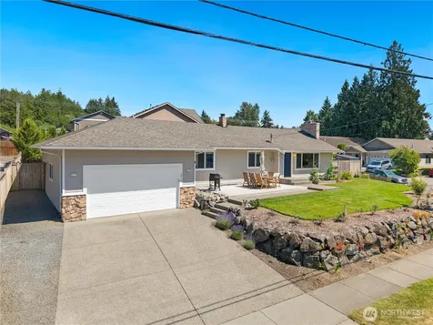 2915 79th Avenue NE Marysville WA 98270