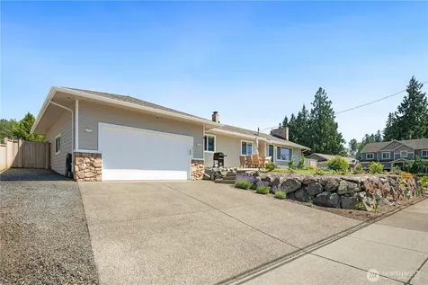 2915 79th Avenue NE Marysville WA 98270