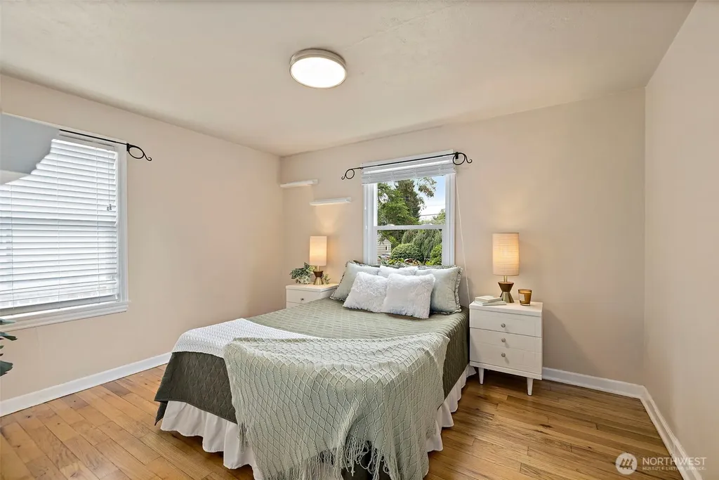 11326 14th Avenue NE Seattle WA 98125