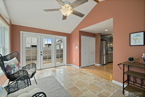 11326 14th Avenue NE Seattle WA 98125
