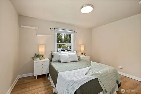 11326 14th Avenue NE Seattle WA 98125