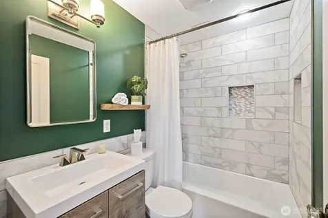 11326 14th Avenue NE Seattle WA 98125