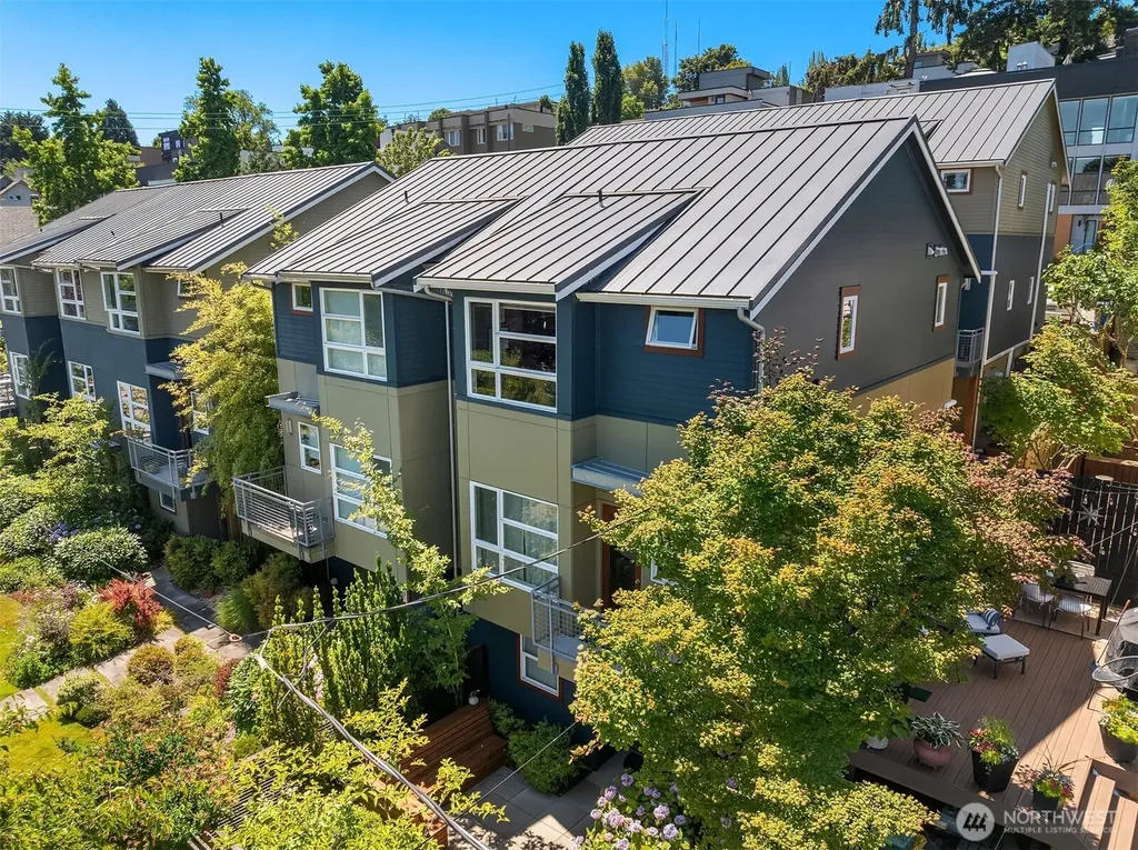 209 27th Avenue E Seattle WA 98112