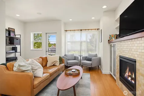 209 27th Avenue E Seattle WA 98112