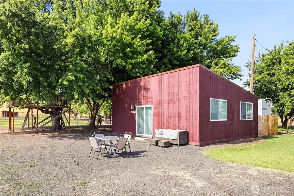 77 Lariat Lane Walla Walla WA 99362