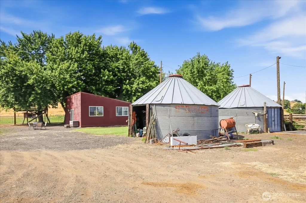 77 Lariat Lane Walla Walla WA 99362