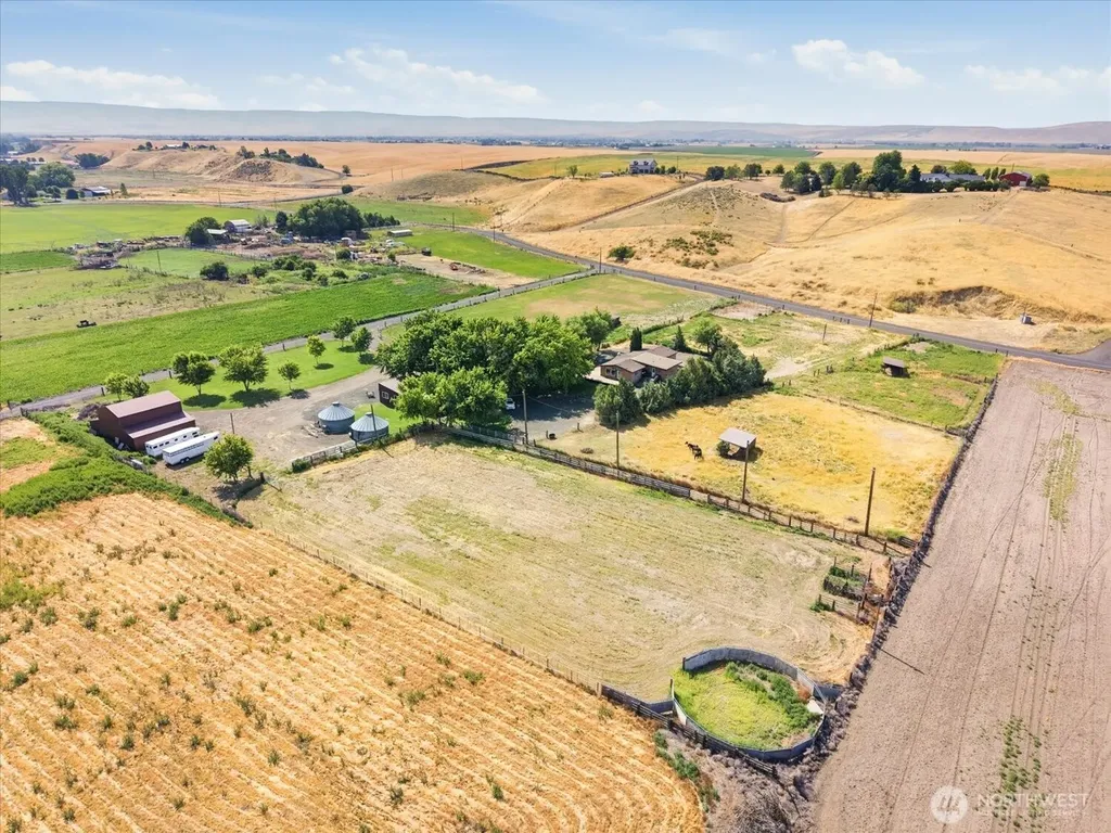 77 Lariat Lane Walla Walla WA 99362