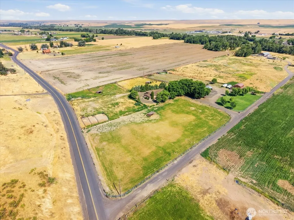 77 Lariat Lane Walla Walla WA 99362