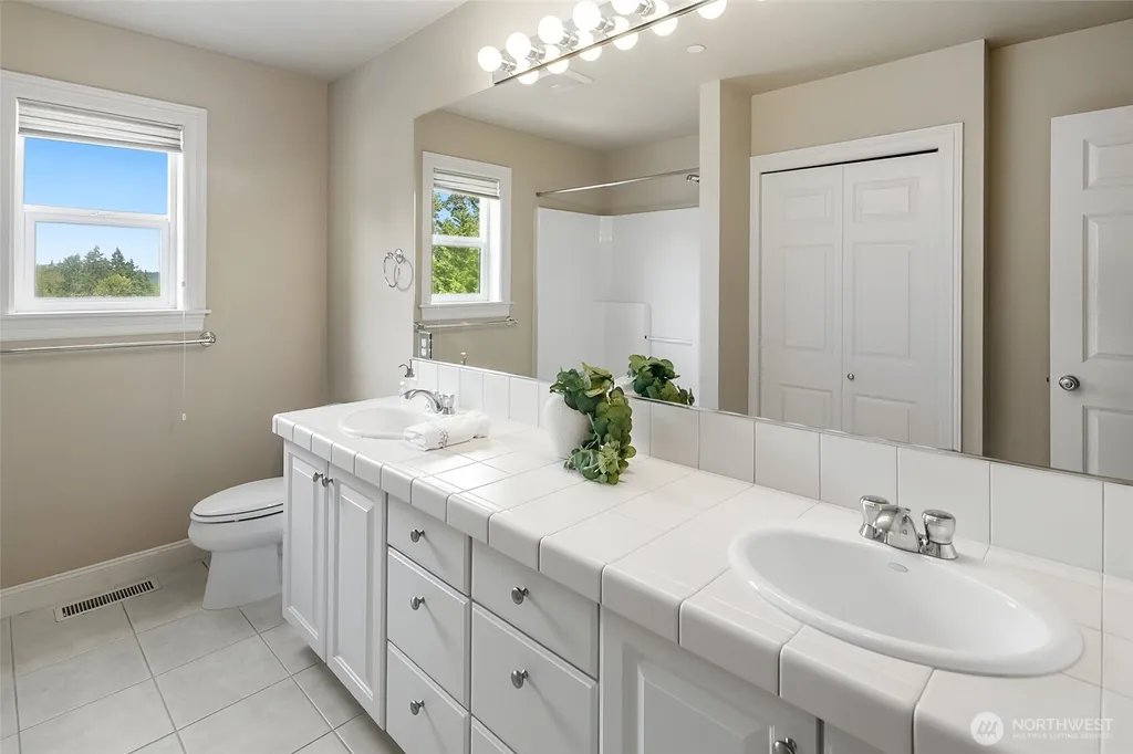 8701 113th Avenue SE Newcastle WA 98056