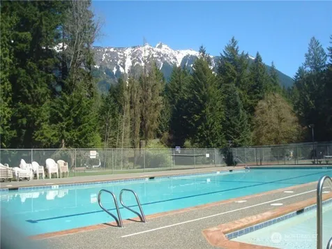7082 Rainier Way Glacier WA 98244