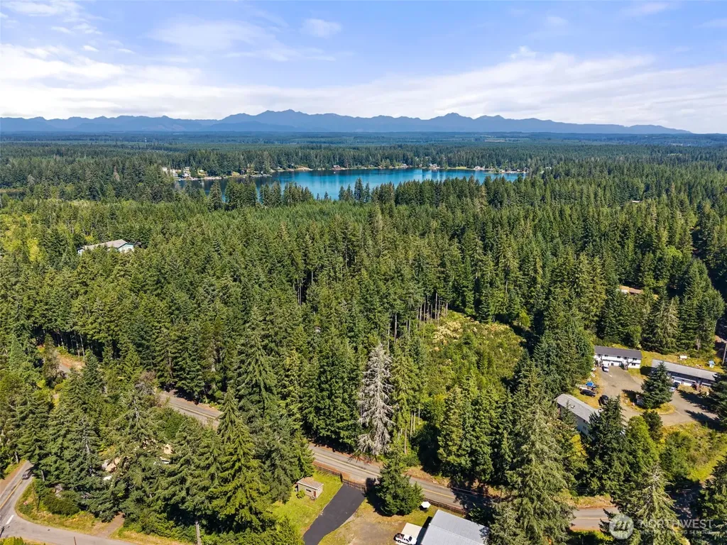 1030 E Phillips Lake Road Shelton WA 98584