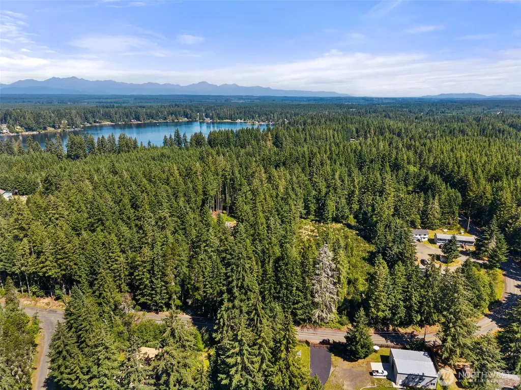 1030 E Phillips Lake Road Shelton WA 98584