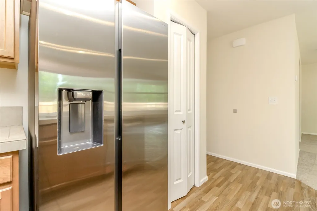 3692 London Loop NE Lacey WA 98516