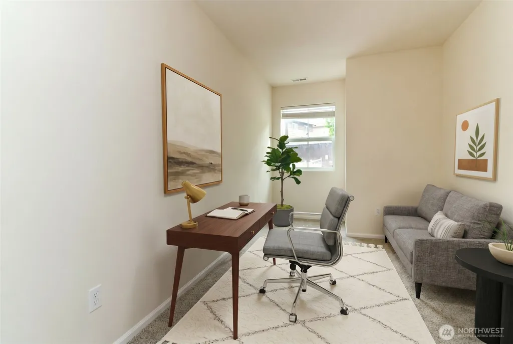 3692 London Loop NE Lacey WA 98516