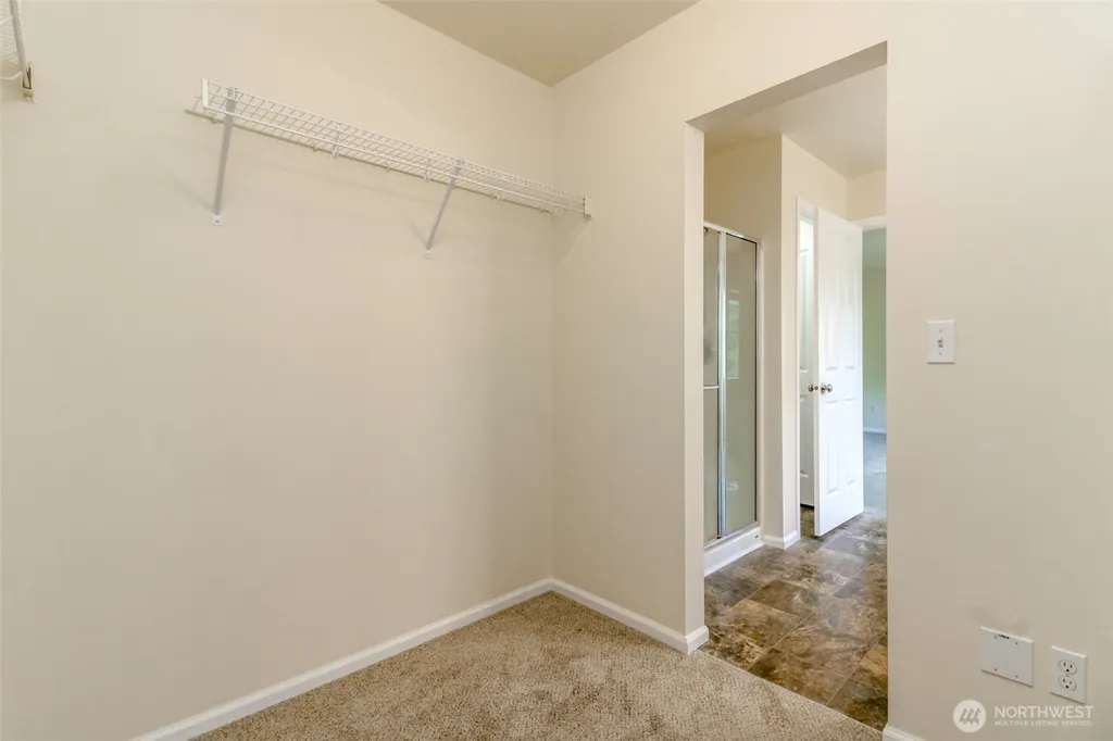3692 London Loop NE Lacey WA 98516