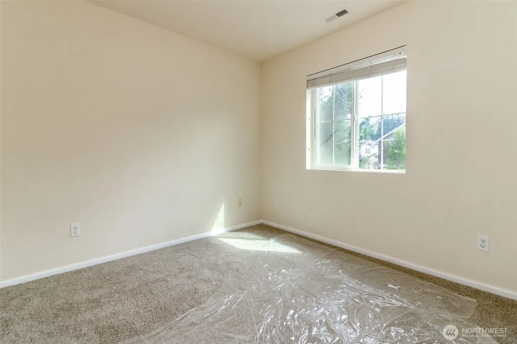 3692 London Loop NE Lacey WA 98516