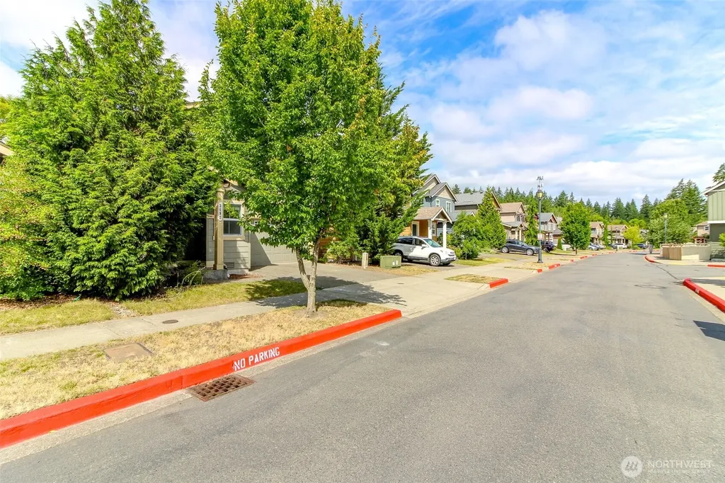 3692 London Loop NE Lacey WA 98516