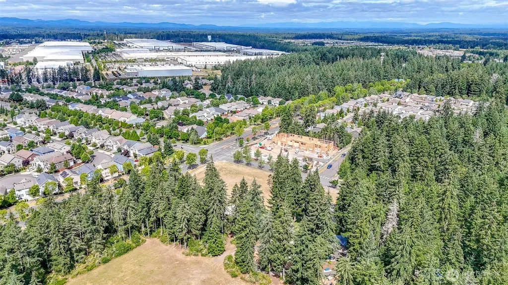 3692 London Loop NE Lacey WA 98516
