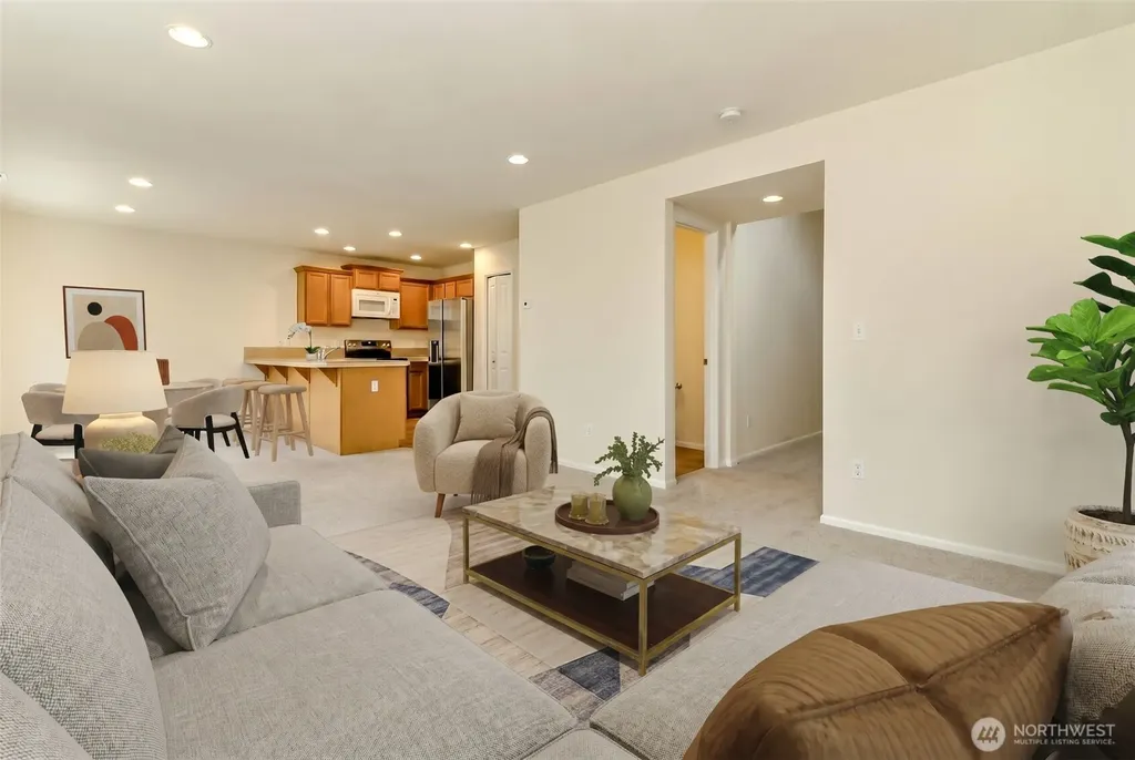 3692 London Loop NE Lacey WA 98516