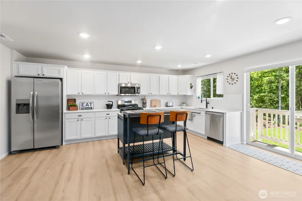 111 NE Ridgetop Crossing Belfair WA 98528