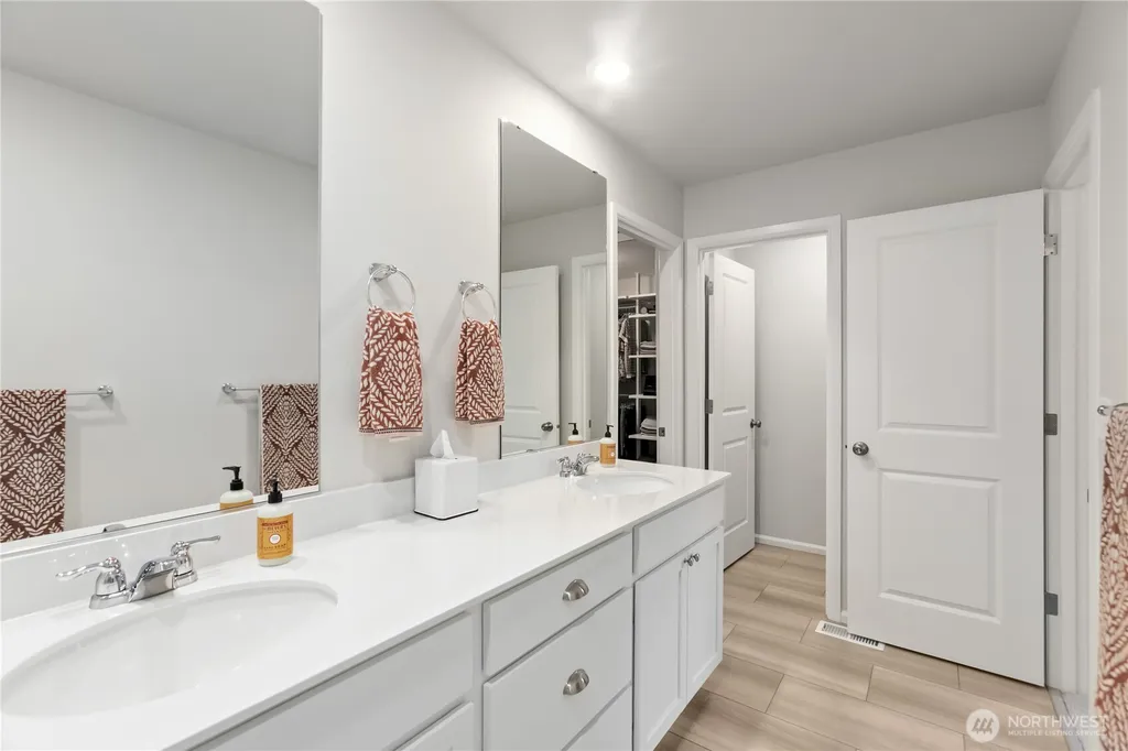 111 NE Ridgetop Crossing Belfair WA 98528