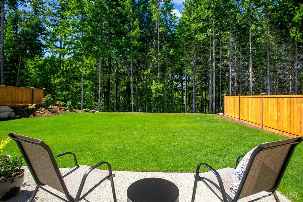 111 NE Ridgetop Crossing Belfair WA 98528