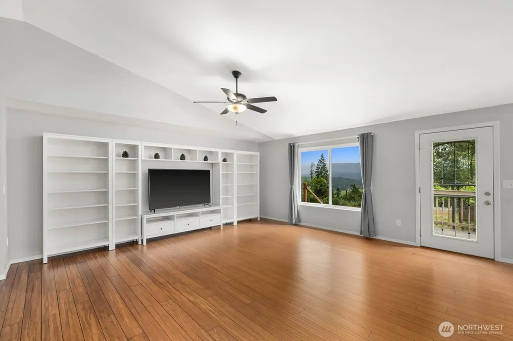 27526 178th Place SE Monroe WA 98272