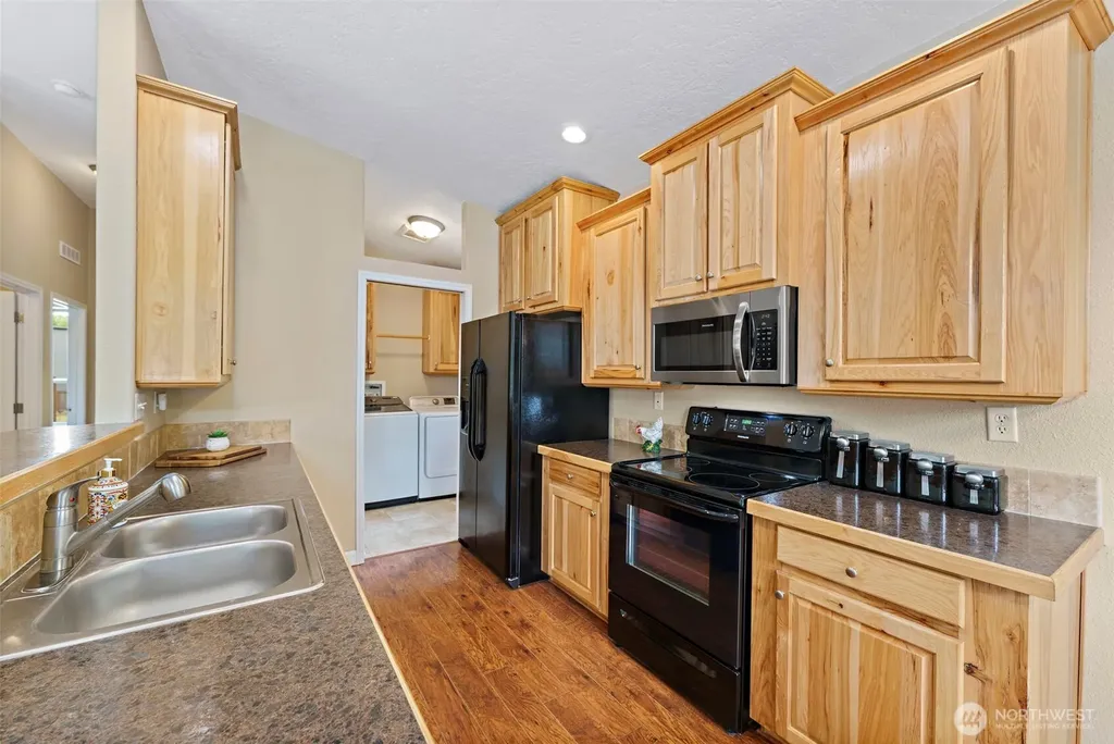 10705 50th Avenue E Tacoma WA 98446