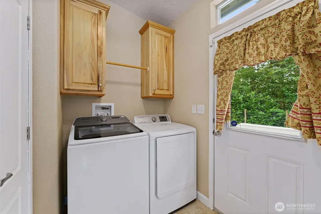 10705 50th Avenue E Tacoma WA 98446