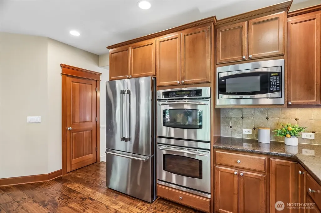 11815 157th Avenue NE Redmond WA 98052